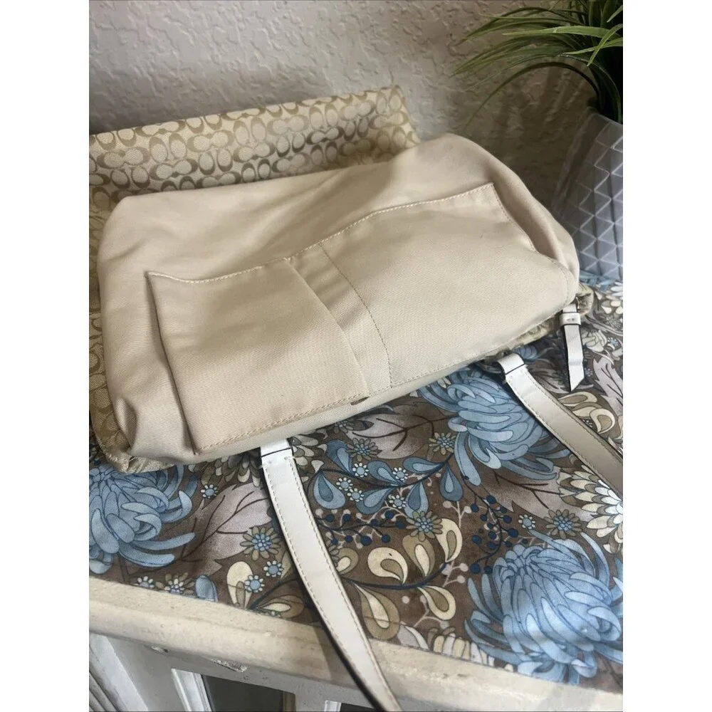 Coach Reptile Stripe Signature C Classic Bag / Tote / Purse - Picture 13 of 15